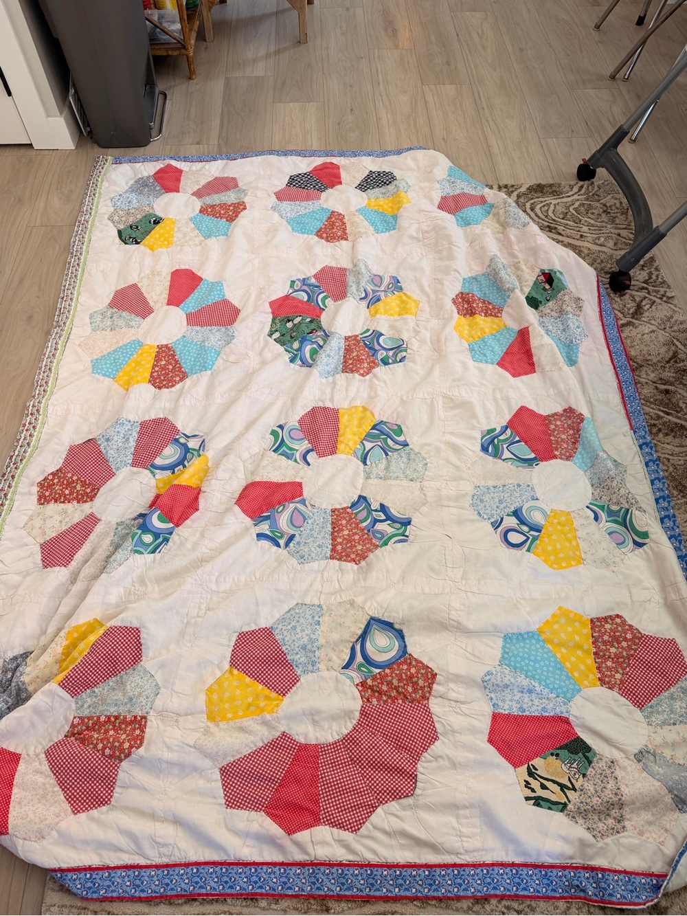 Handmade Multicolor Floral Patchwork Quilt - White Base